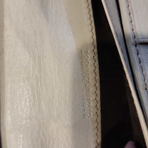 Authentic Gucci Guccisima wallet - Picture 13 of 13